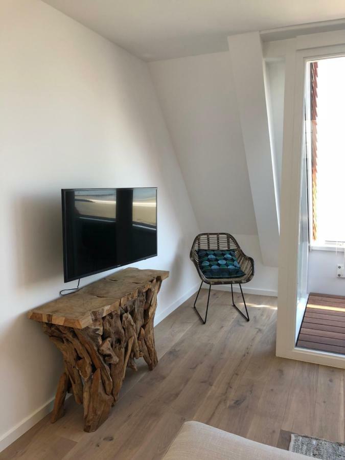 Penthouse In Badhuis Кадзанд Екстериор снимка