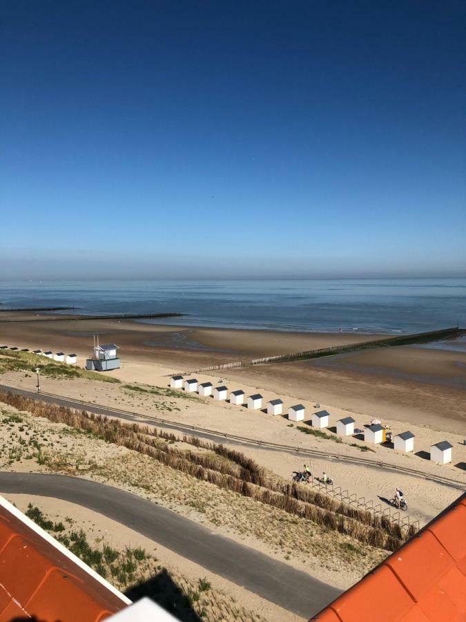 Penthouse In Badhuis Кадзанд Екстериор снимка