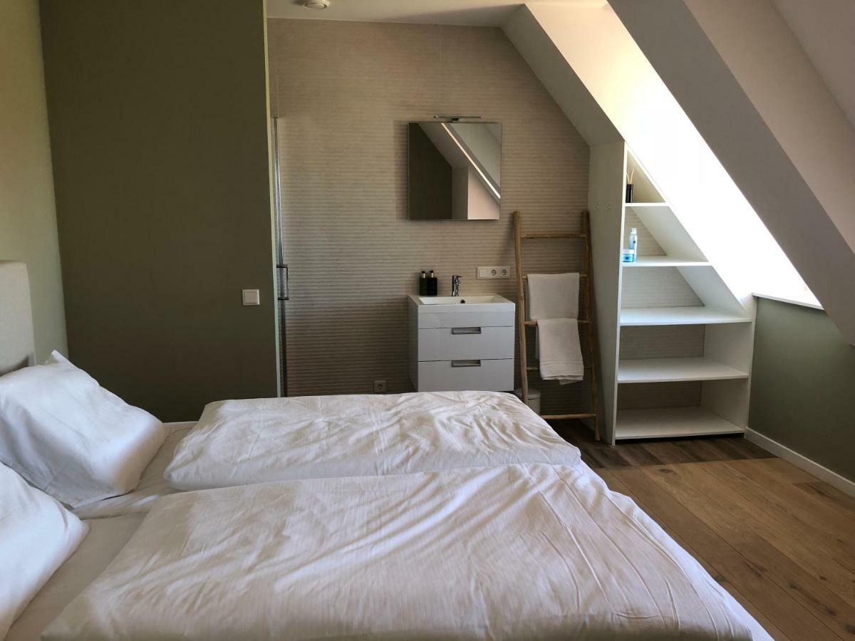 Penthouse In Badhuis Кадзанд Екстериор снимка